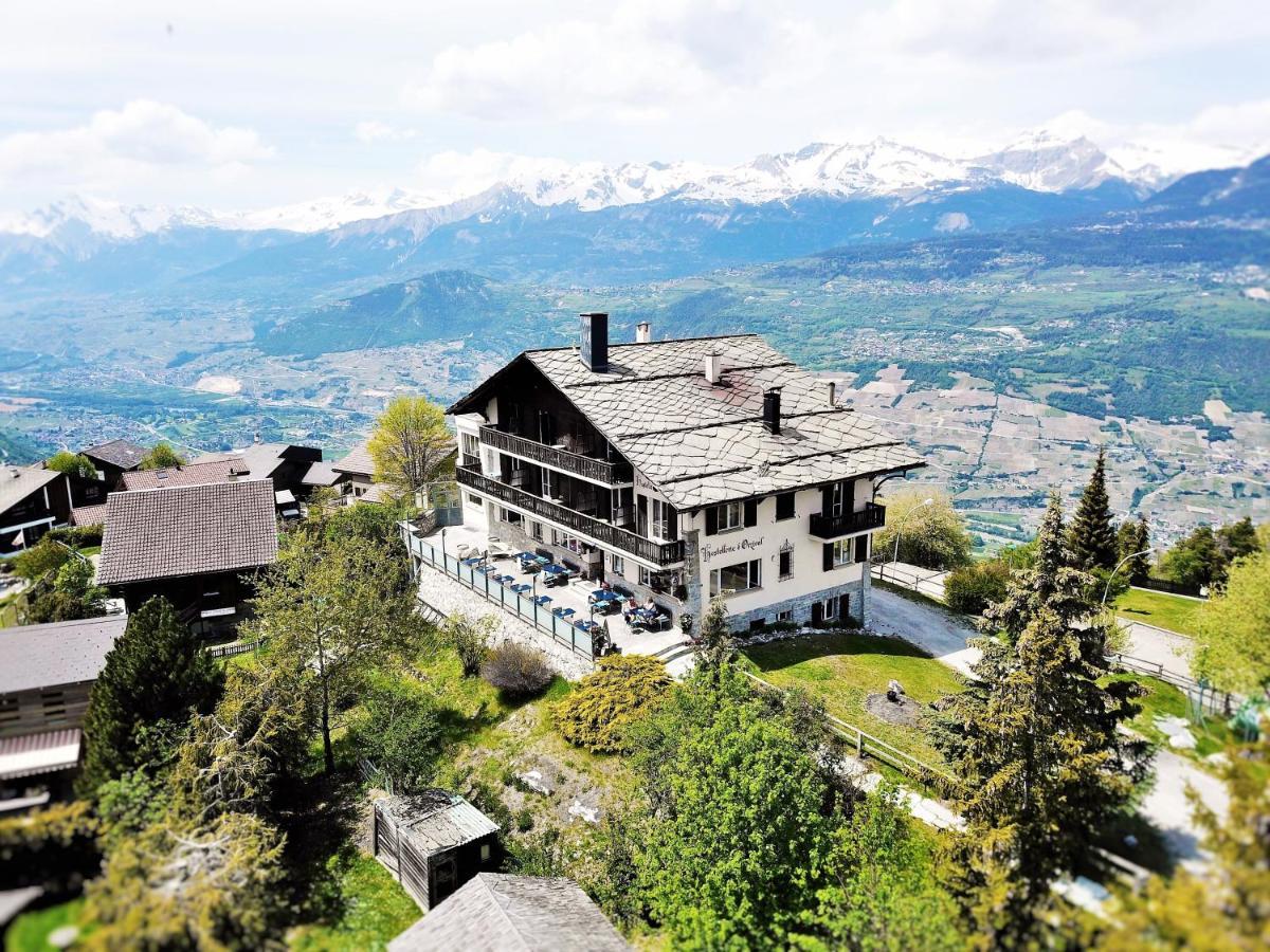 D'orzival Hotel
